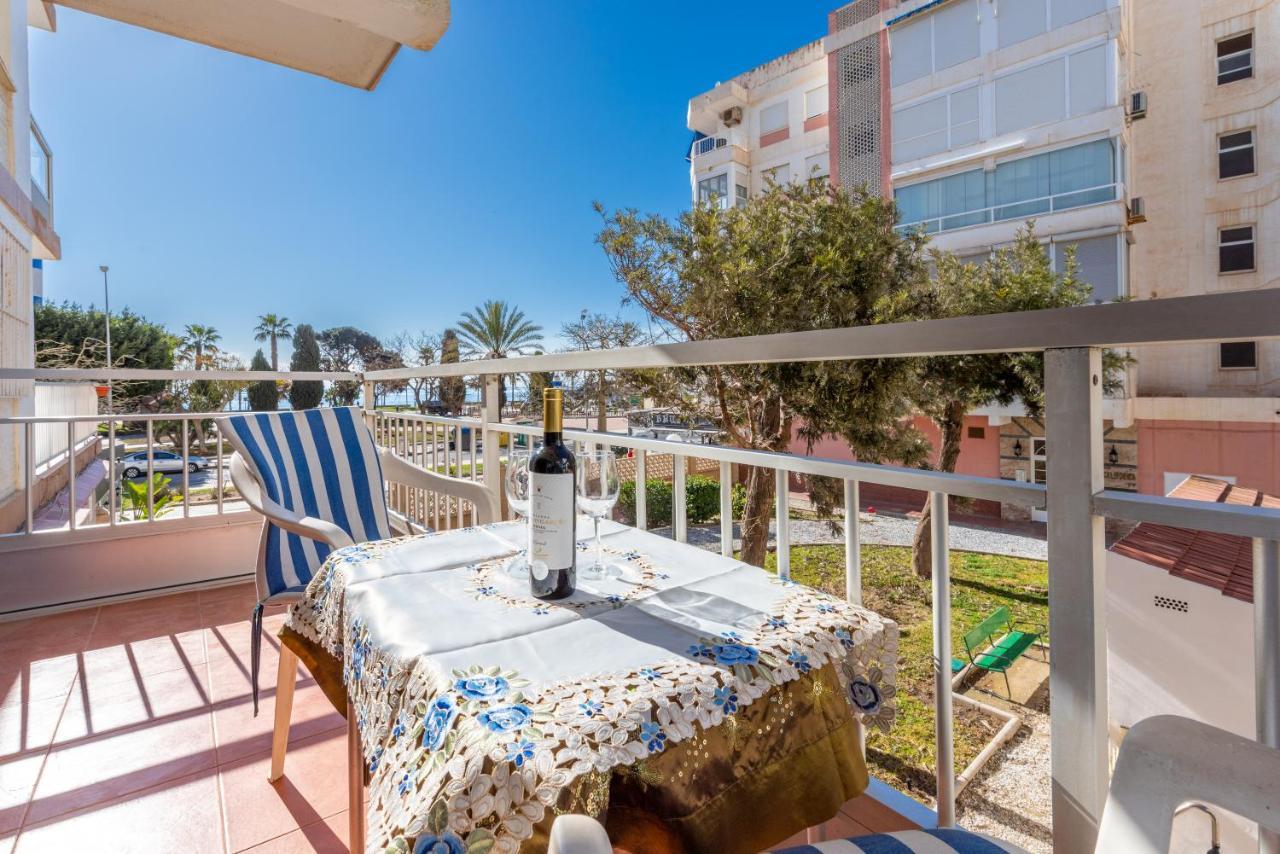 Seafront Apartment Torre Del Mar Esterno foto