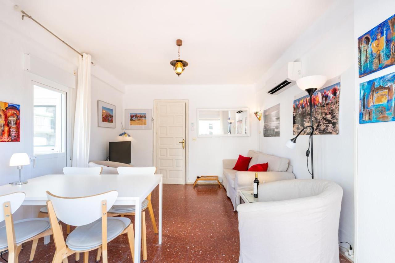 Seafront Apartment Torre Del Mar Esterno foto