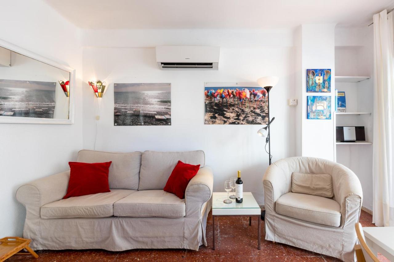 Seafront Apartment Torre Del Mar Esterno foto