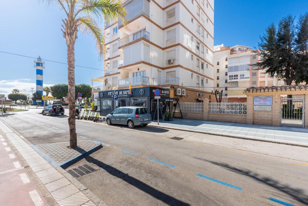 Seafront Apartment Torre Del Mar Esterno foto