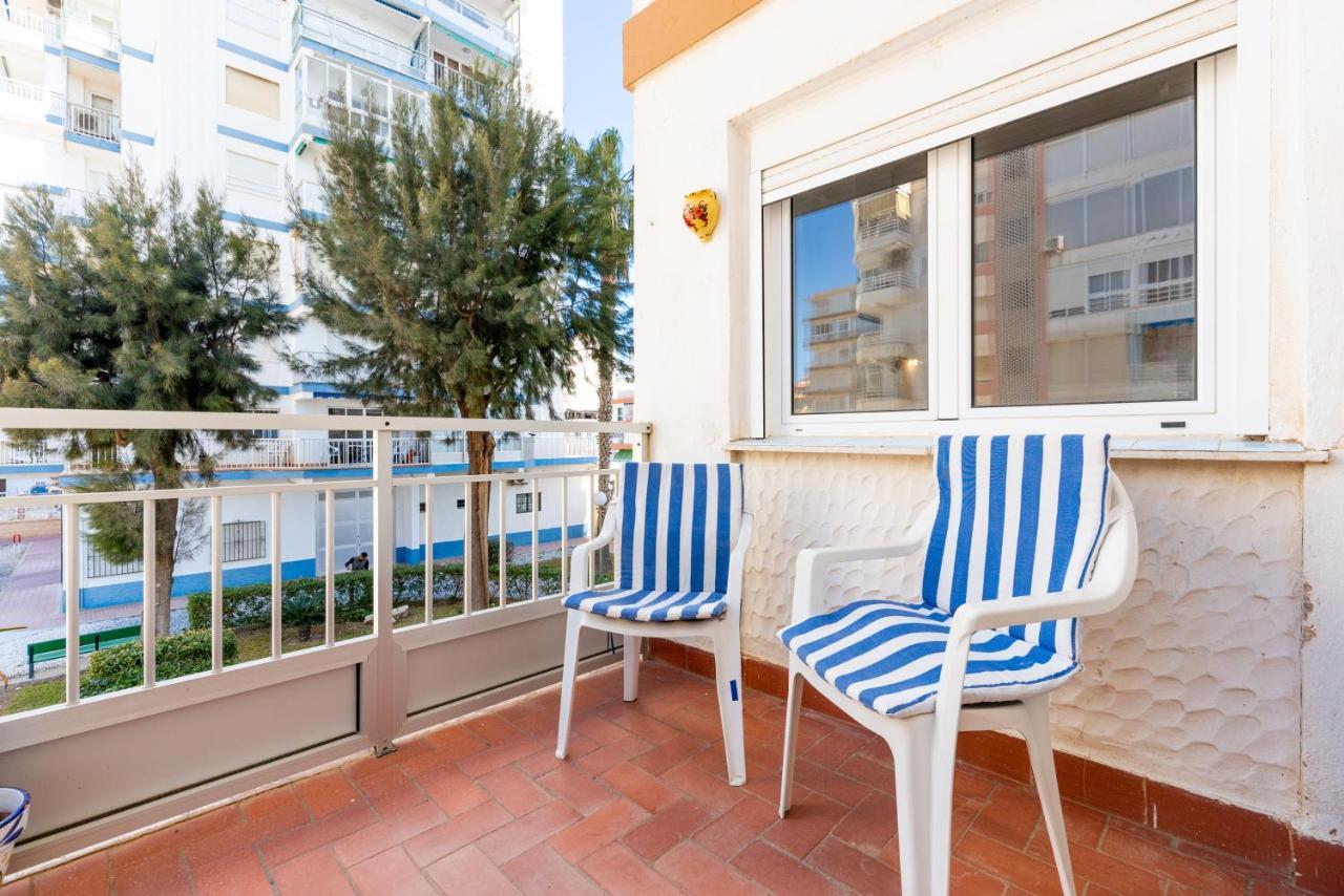 Seafront Apartment Torre Del Mar Esterno foto